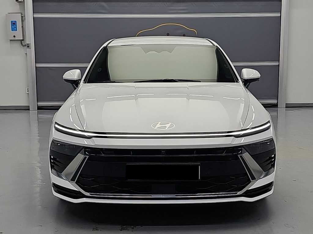 Hyundai Sonata — photo 03