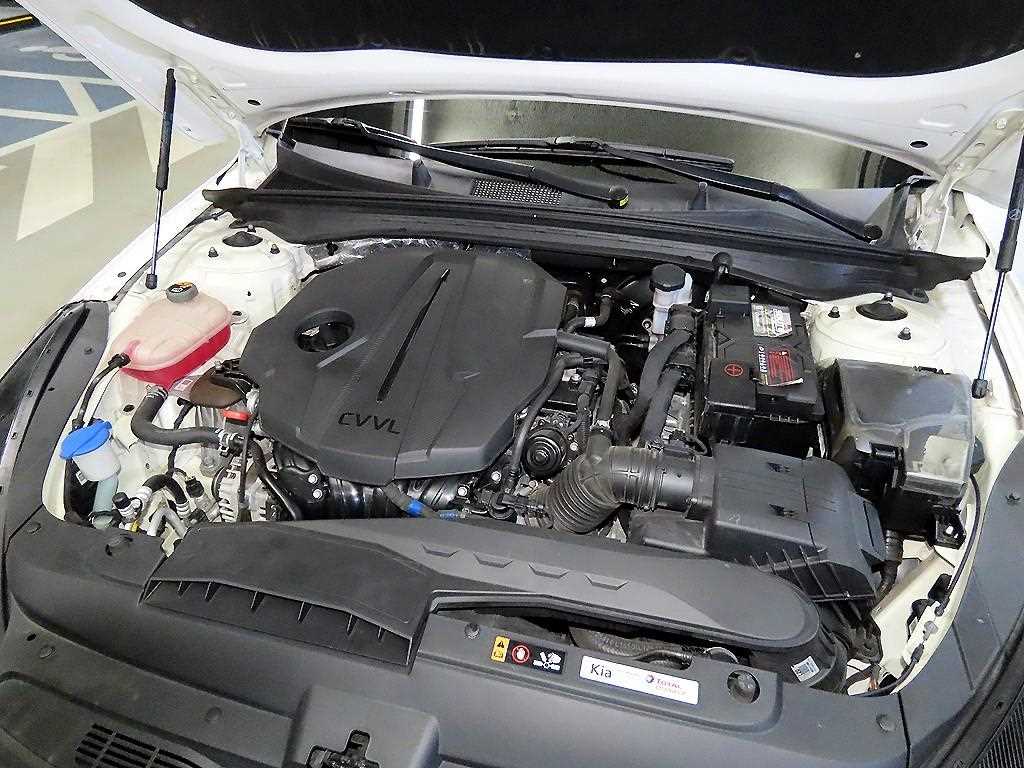 Kia K5 — photo 18