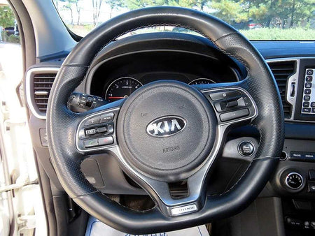 Kia Sportage — photo 08