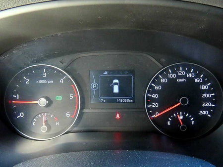 Kia Sportage — photo 09