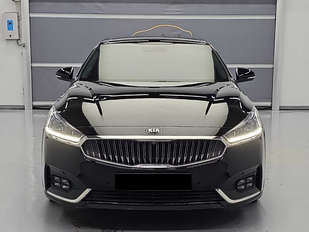 Kia K7 — photo 03