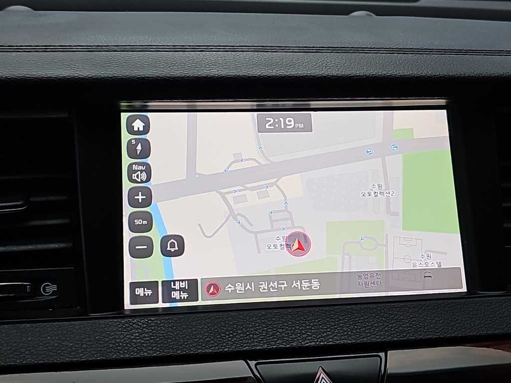 Kia K7 — photo 16