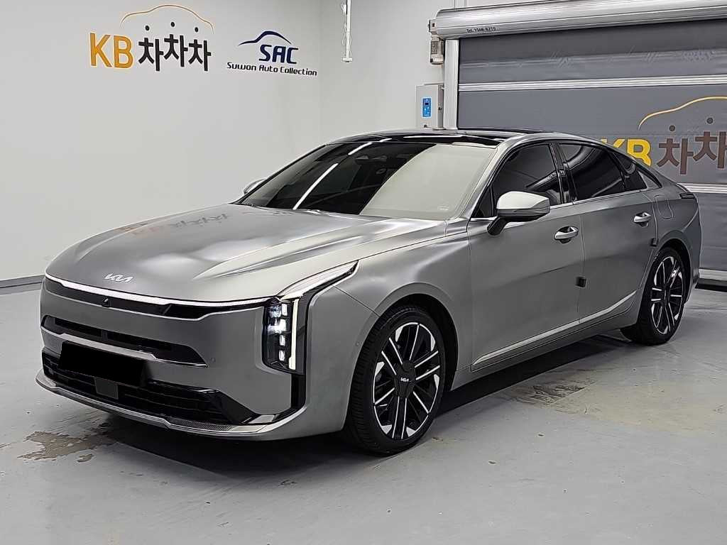 Kia K8 — photo 02