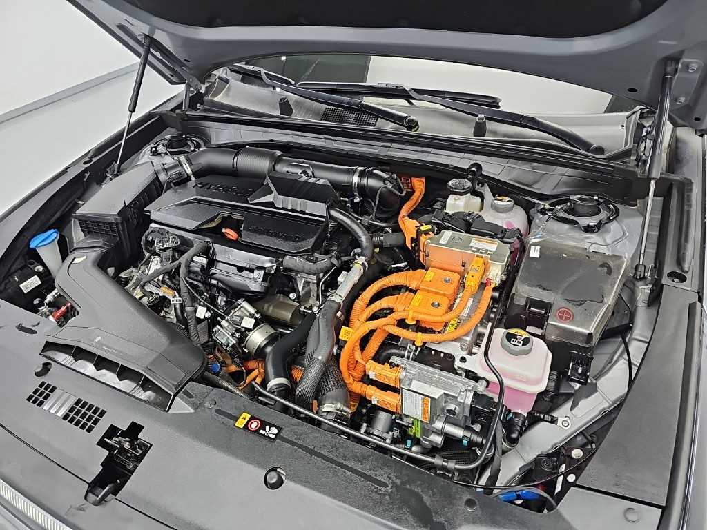 Kia K8 — photo 05