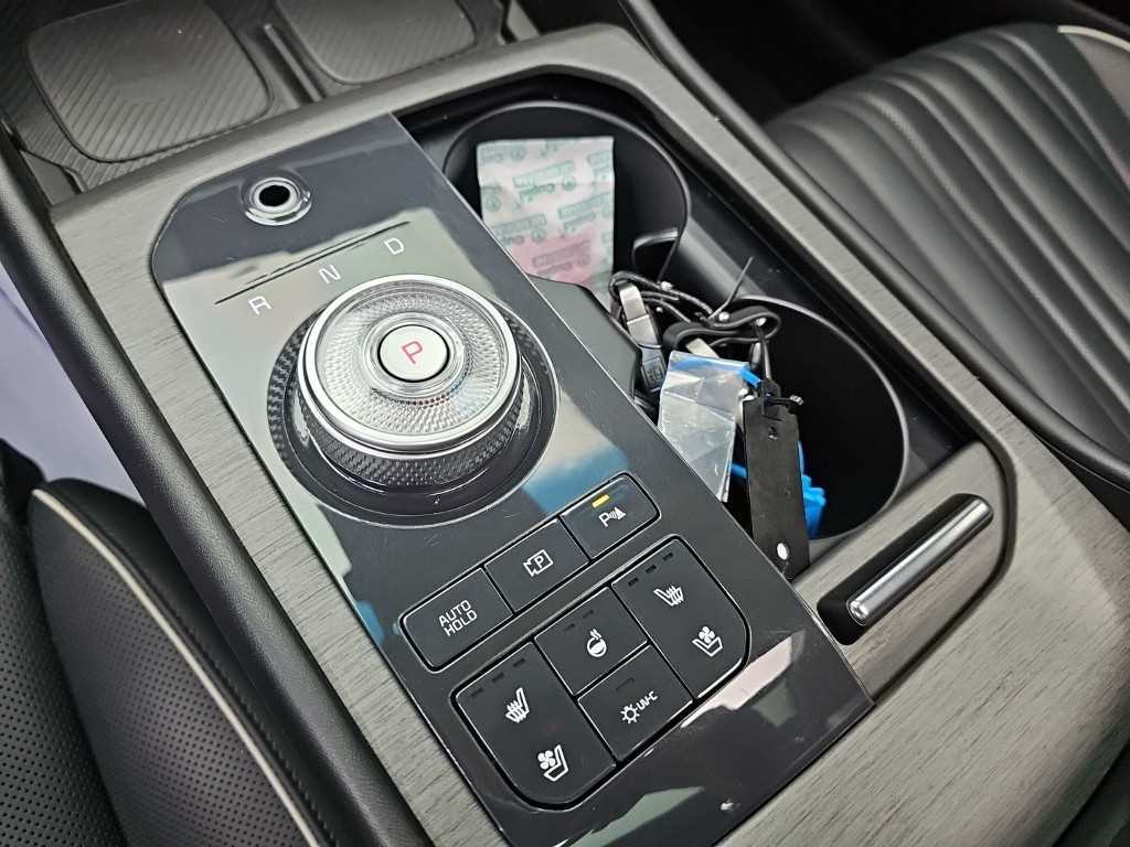 Kia K8 — photo 08