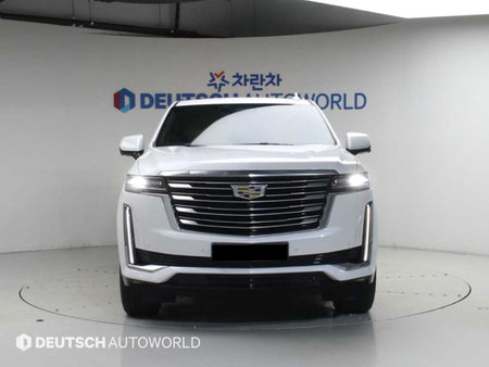 Cadillac Escalade — photo 03