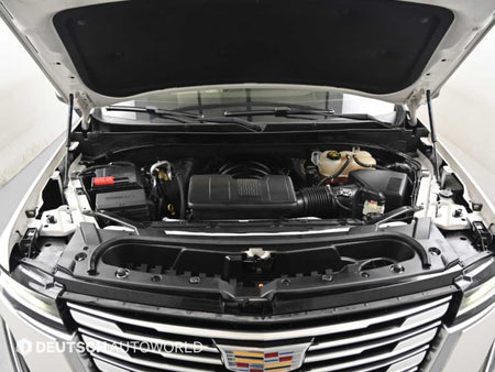 Cadillac Escalade — photo 06