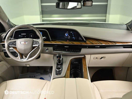 Cadillac Escalade — photo 07