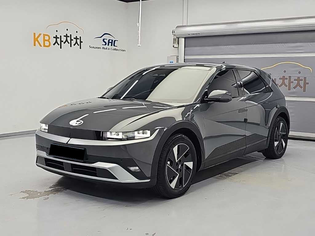 Hyundai Ioniq5 — photo 01