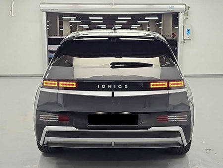 Hyundai Ioniq5 — photo 03