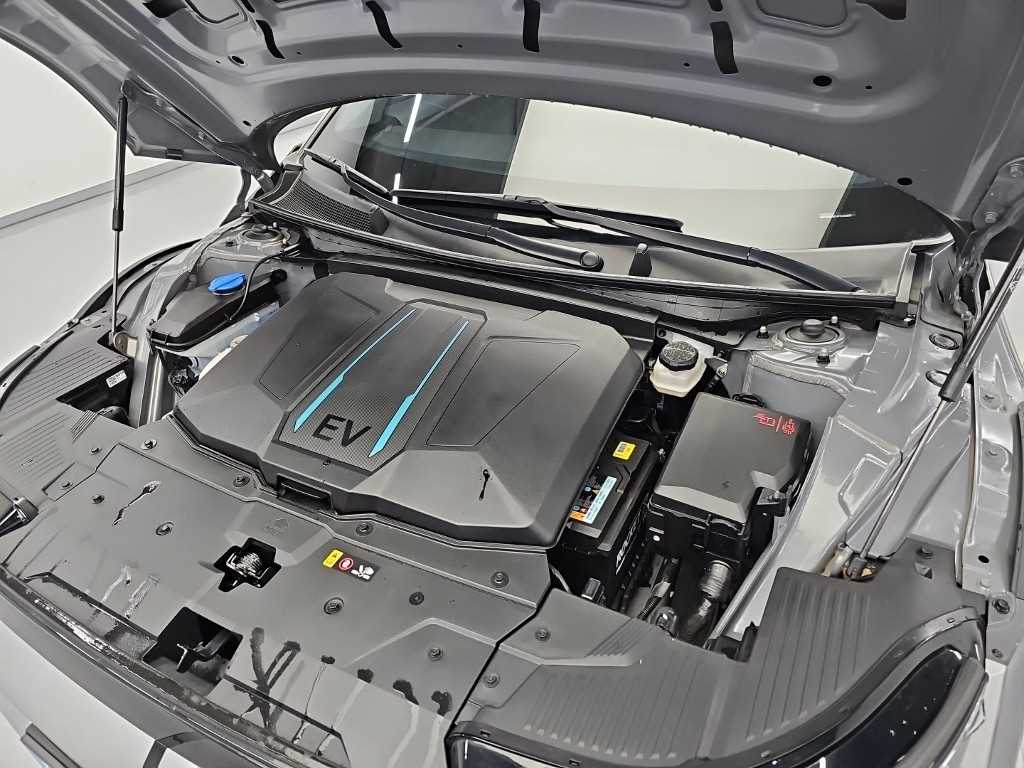 Hyundai Ioniq5 — photo 05