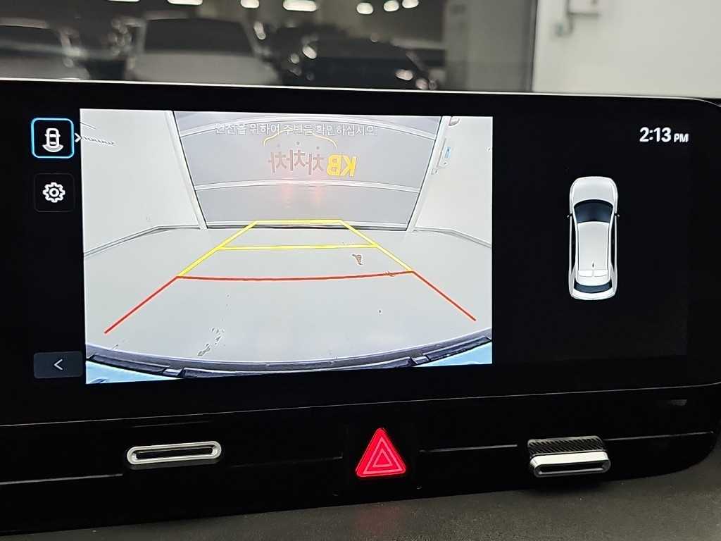 Hyundai Ioniq5 — photo 16