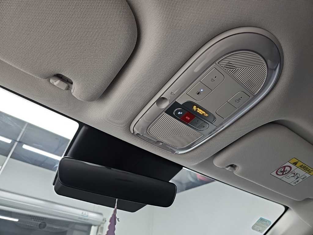 Hyundai Ioniq5 — photo 18