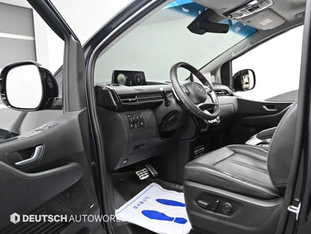 Hyundai Staria — photo 11
