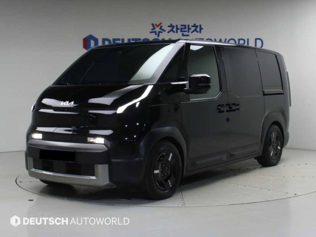Kia PV5 — photo 01