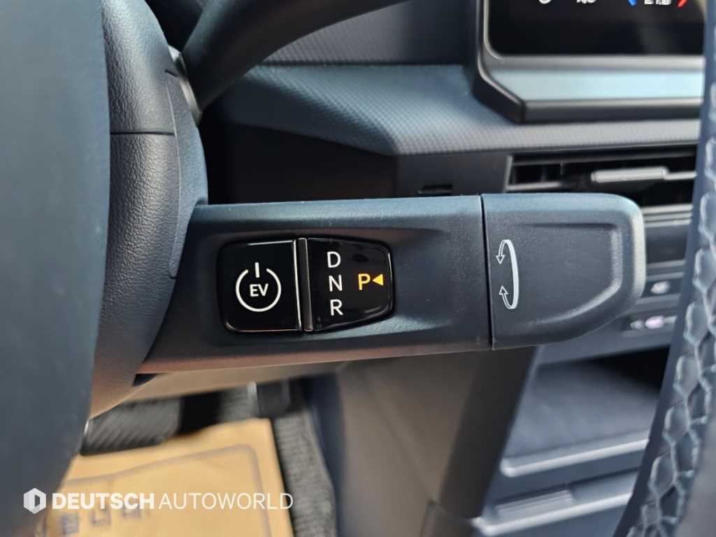 Kia PV5 — photo 09