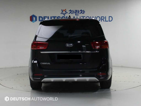Kia Carnival — photo 04