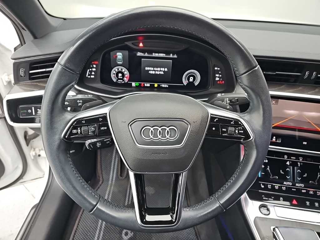 Audi A6 — photo 09
