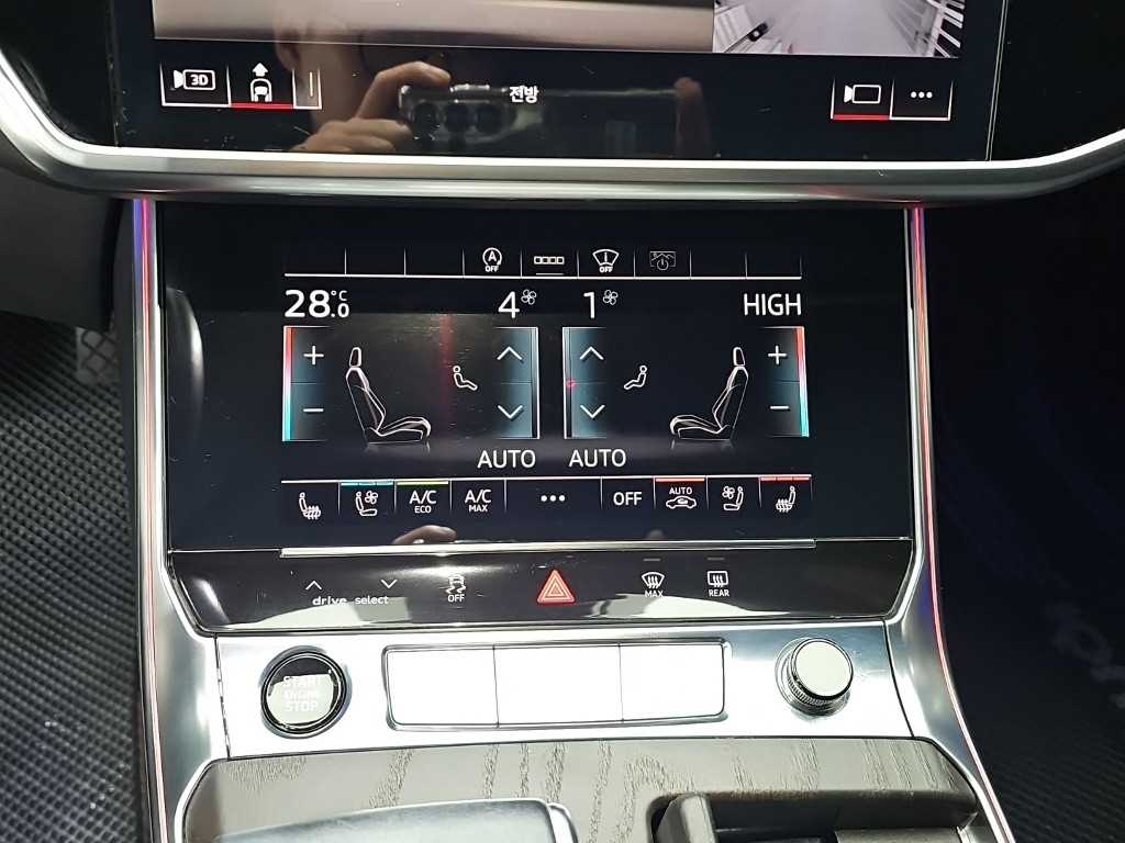 Audi A6 — photo 10