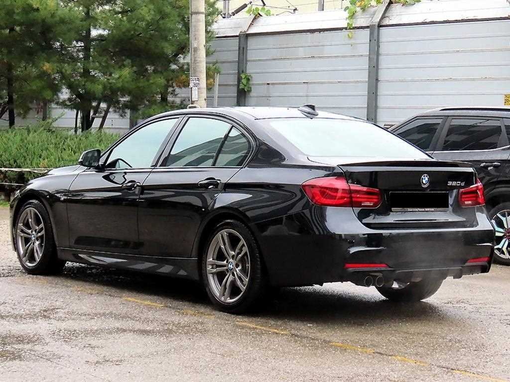 BMW 3-Series — photo 03