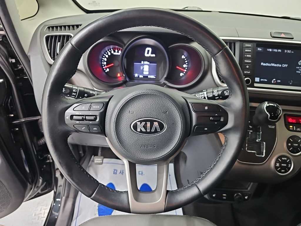 Kia RAY — photo 09