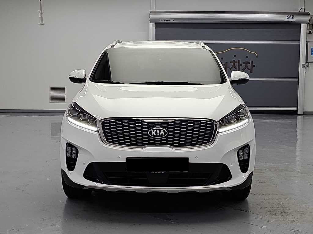 Kia Sorento — photo 02