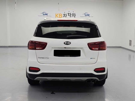 Kia Sorento — photo 03