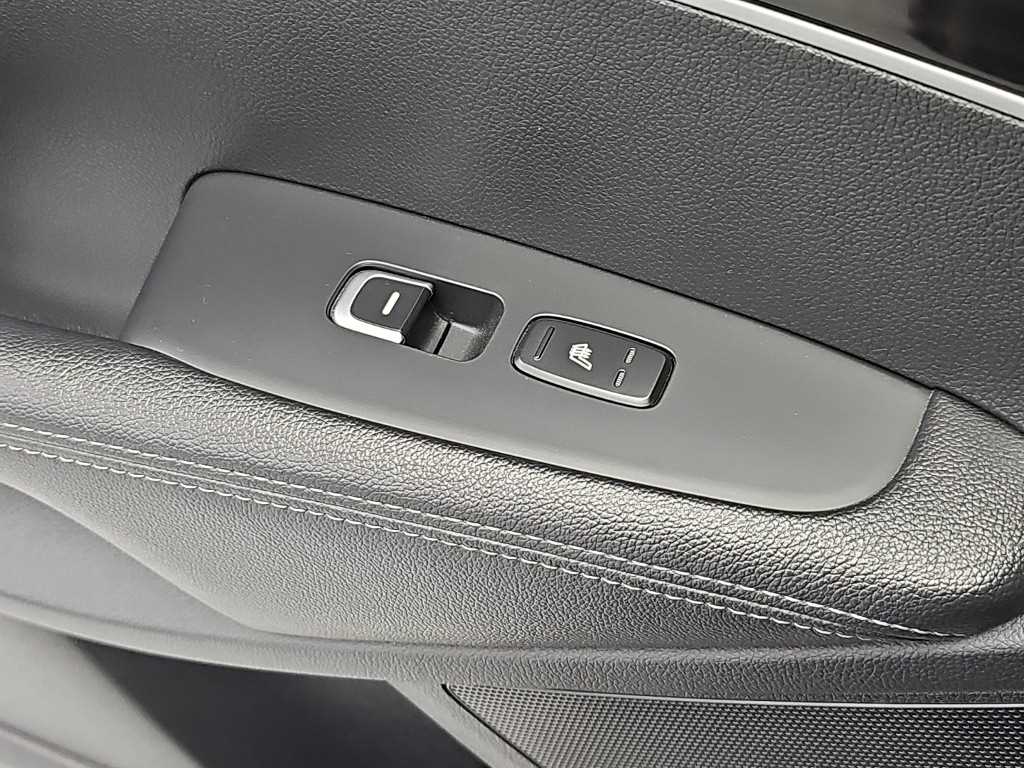 Kia Sorento — photo 14