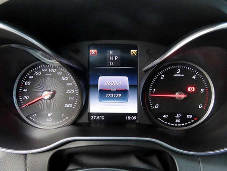 Mercedes-Benz GLC-Class — photo 09