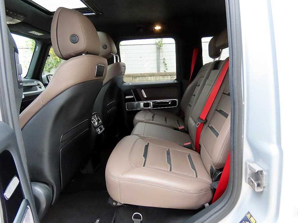 Mercedes-Benz G-Class — photo 06