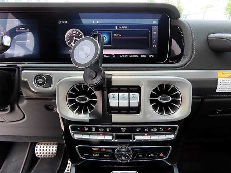 Mercedes-Benz G-Class — photo 13
