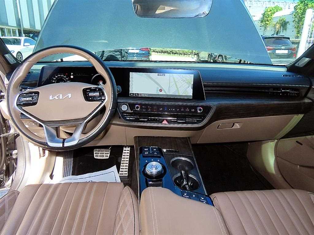 Kia K8 — photo 07