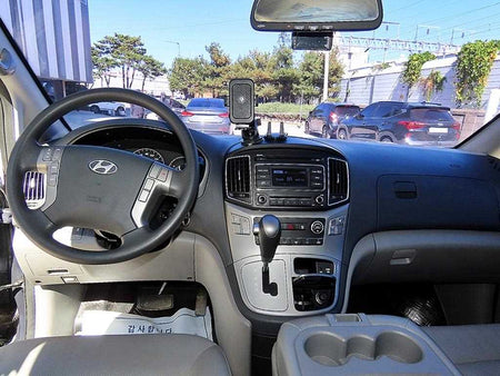 Hyundai Starex — photo 08
