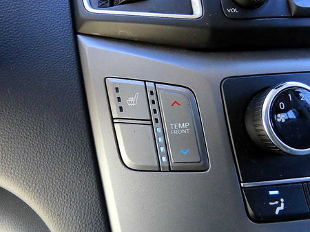 Hyundai Starex — photo 15
