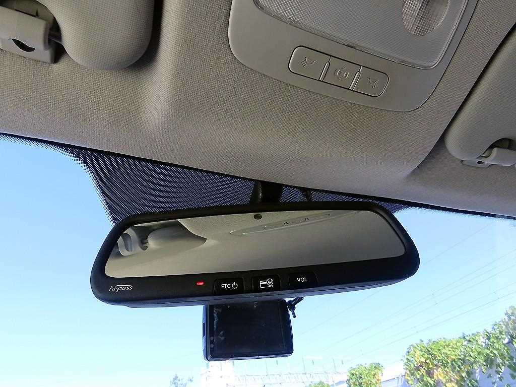Hyundai Starex — photo 16