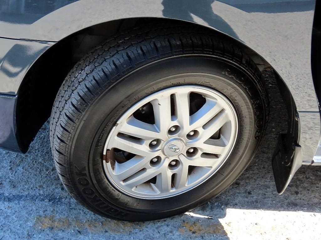 Hyundai Starex — photo 19