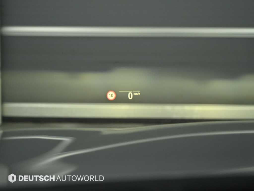 BMW 5-Series — photo 17