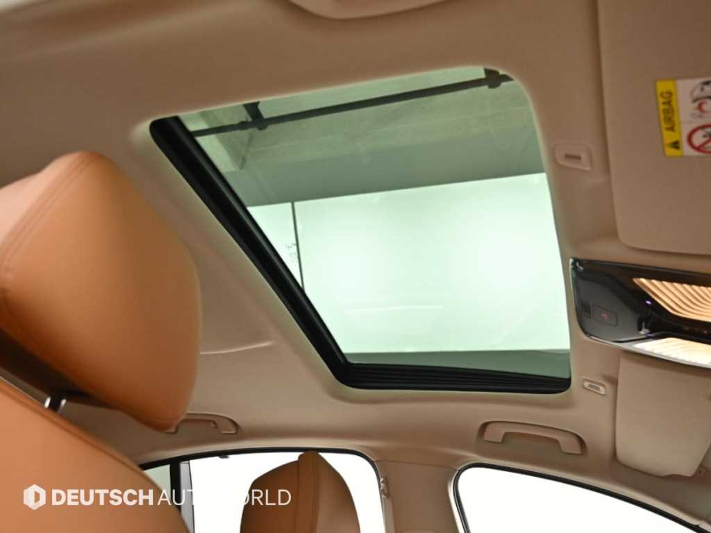 BMW 5-Series — photo 18