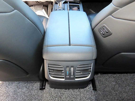 Genesis G80 — photo 16