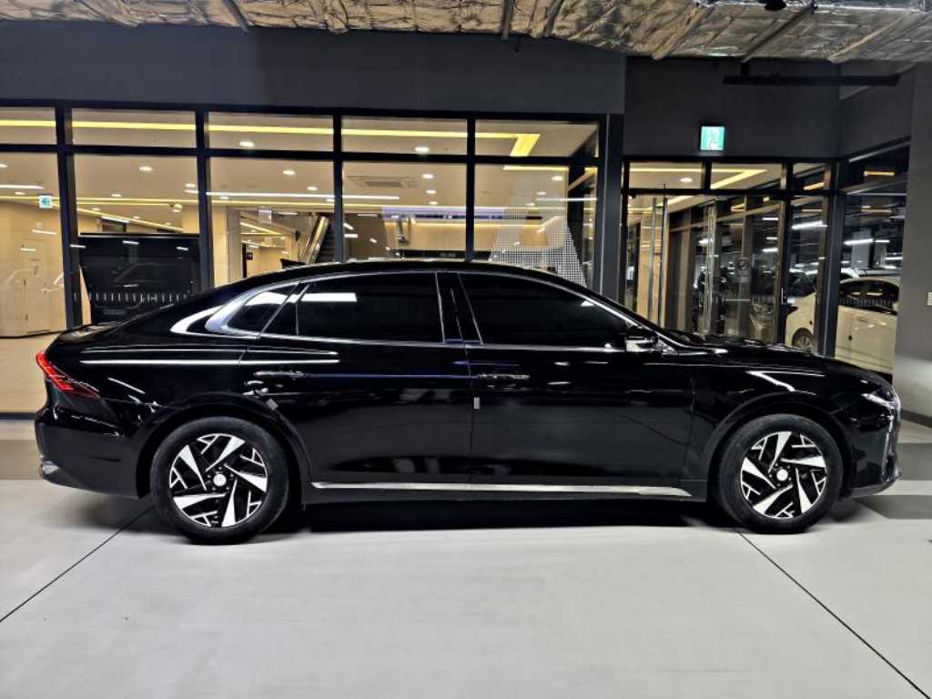 Hyundai Grandeur — photo 03