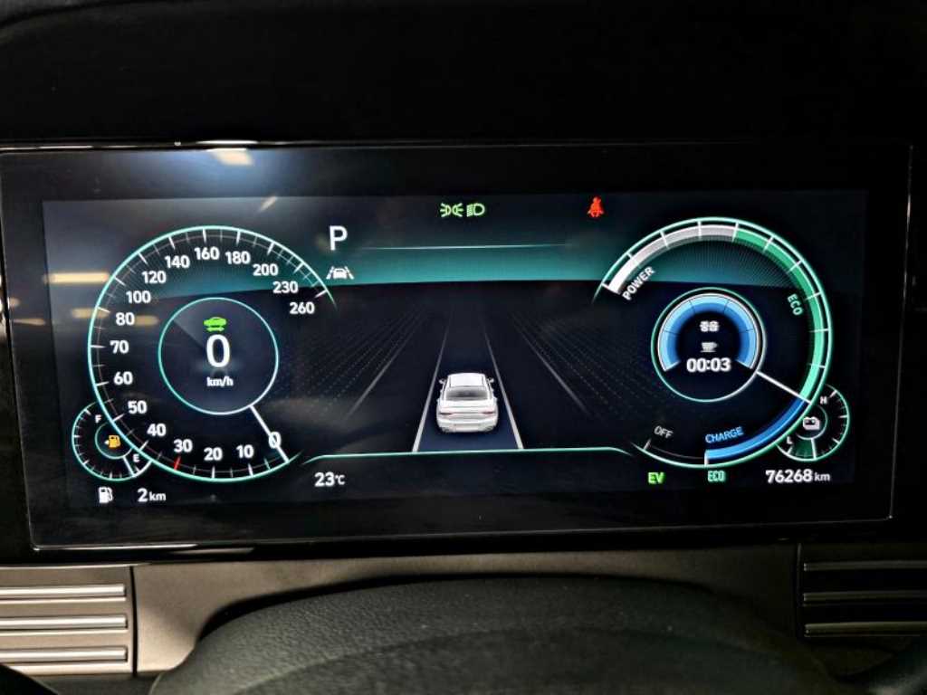 Hyundai Grandeur — photo 11