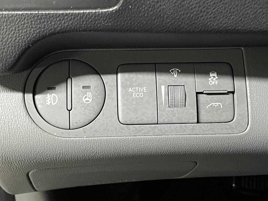 Hyundai Starex — photo 16