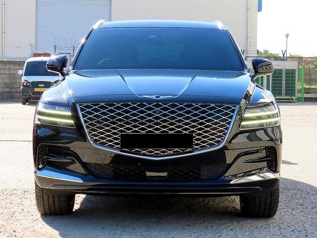 Genesis GV80 — photo 02
