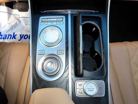 Genesis GV80 — photo 11
