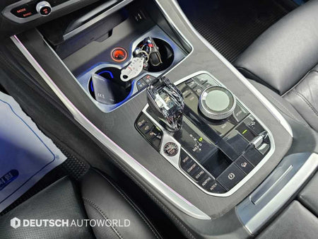BMW X7 — photo 09