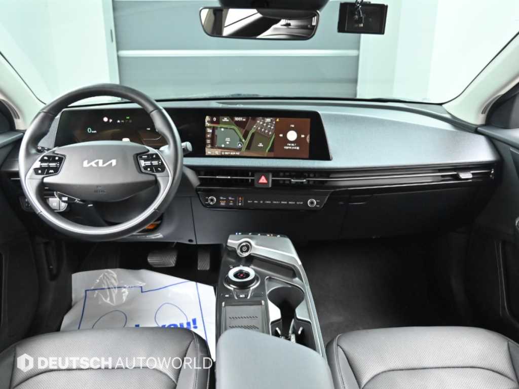 Kia EV6 — photo 07