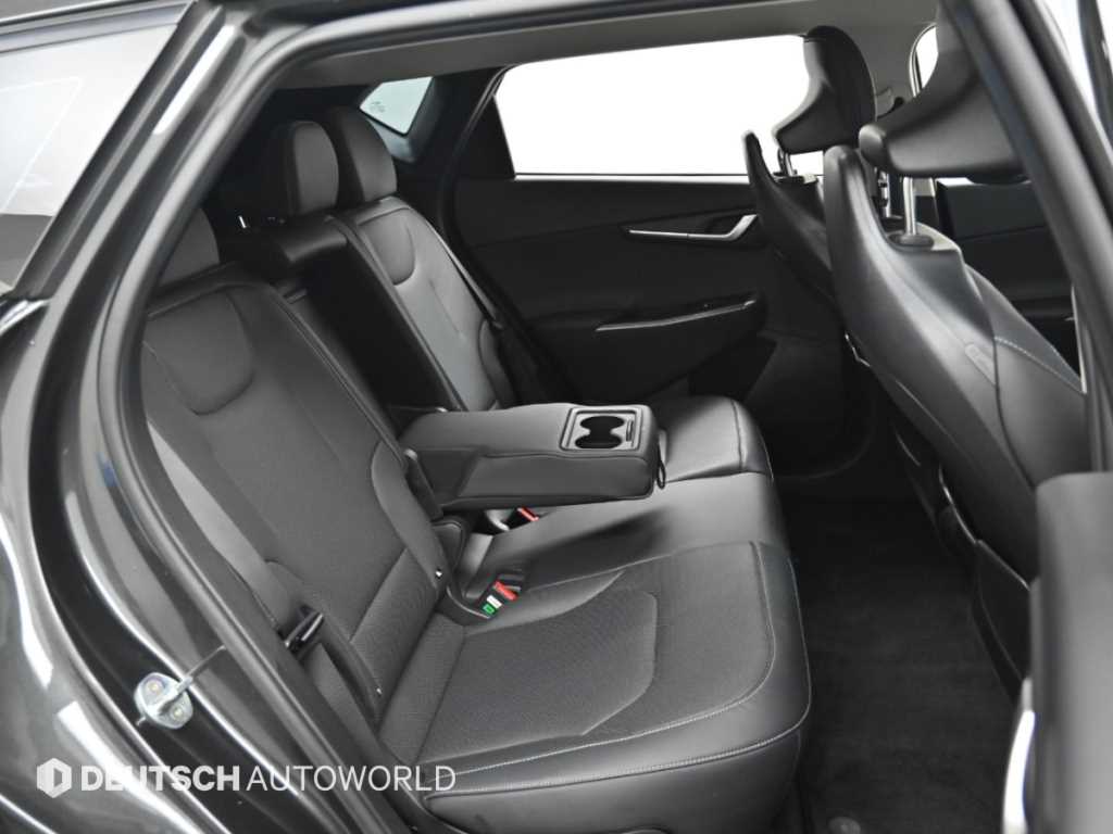 Kia EV6 — photo 12