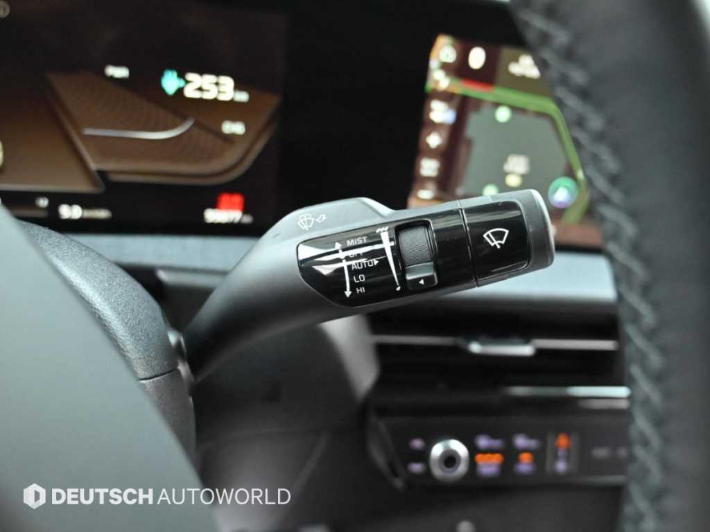 Kia EV6 — photo 16