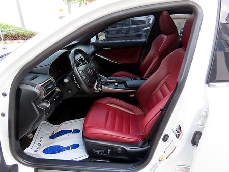 Lexus IS — photo 05