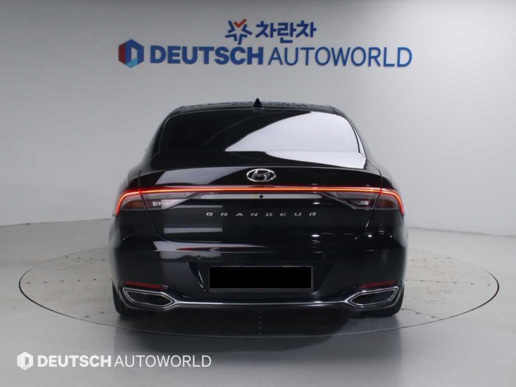 Hyundai Grandeur — photo 04